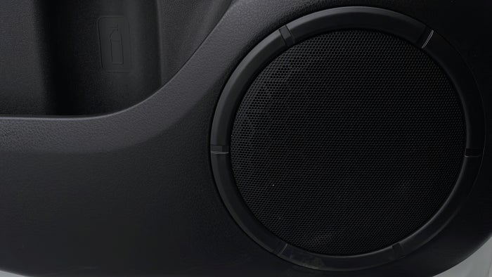 Suzuki Grand Vitara-Speakers