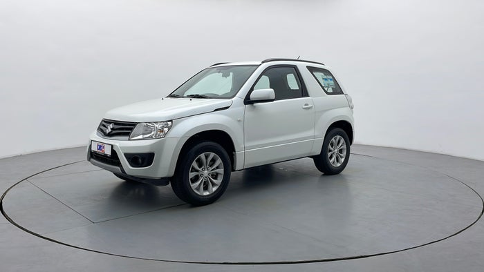 Suzuki Grand Vitara-Left Front Diagonal (45- Degree) View