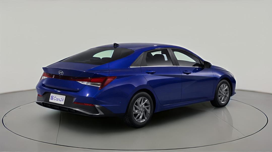 2024 Hyundai i30 ., Automatic, 22787 km, Right Back Diagonal (45- Degree) View