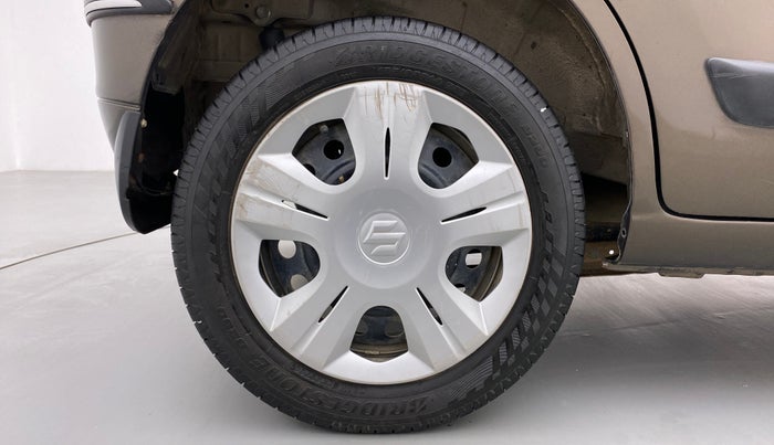 2014 Maruti Wagon R 1.0 VXI, Petrol, Manual, 1 km, Right Rear Wheel
