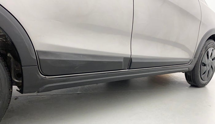 2018 Maruti Celerio X ZXI, Petrol, Manual, 26,059 km, Right running board - Minor scratches
