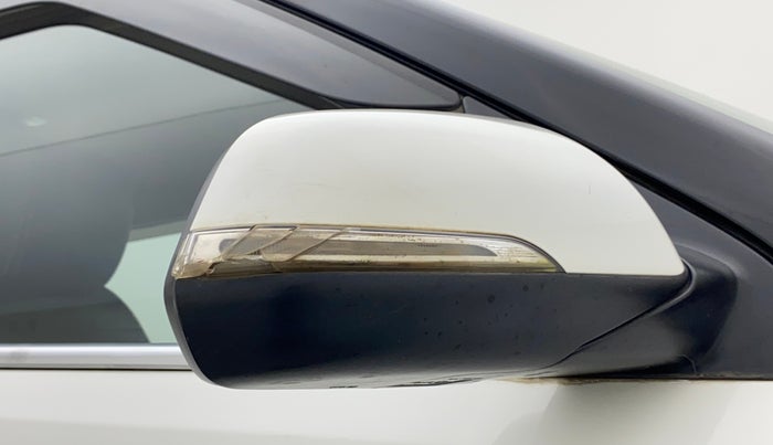 2017 Hyundai Creta SX PLUS 1.6 PETROL, Petrol, Manual, 78,640 km, Right rear-view mirror - Indicator light has minor damage