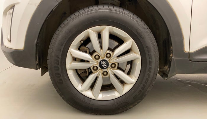 2017 Hyundai Creta SX PLUS 1.6 PETROL, Petrol, Manual, 98,397 km, Left Front Wheel