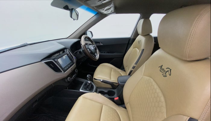 2017 Hyundai Creta SX PLUS 1.6 PETROL, Petrol, Manual, 98,397 km, Right Side Front Door Cabin