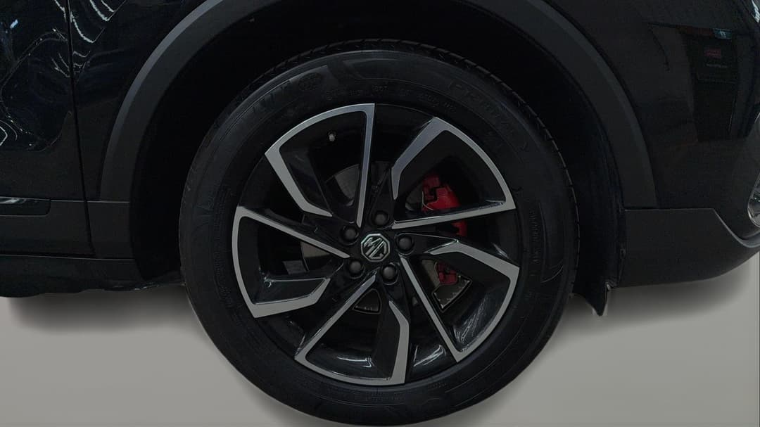 2023 MG Zst Essence, Automatic, 40962 km, Right Front Wheel