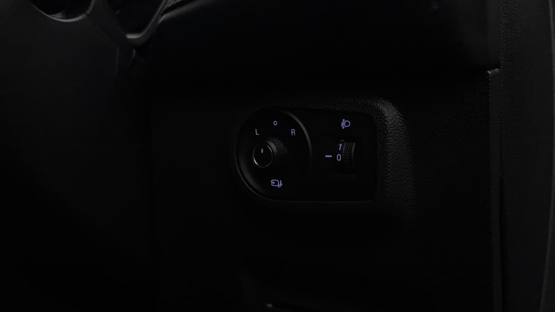 2023 MG Zst Essence, Automatic, 40962 km, Utility Switches/Buttons