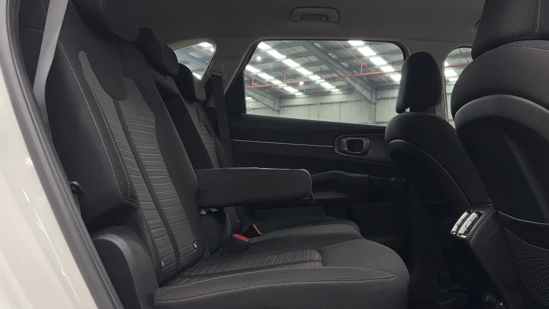 2022 Kia Sorento S 7 Seat, Automatic, 86492 km, Right Side Rear Door Cabin View