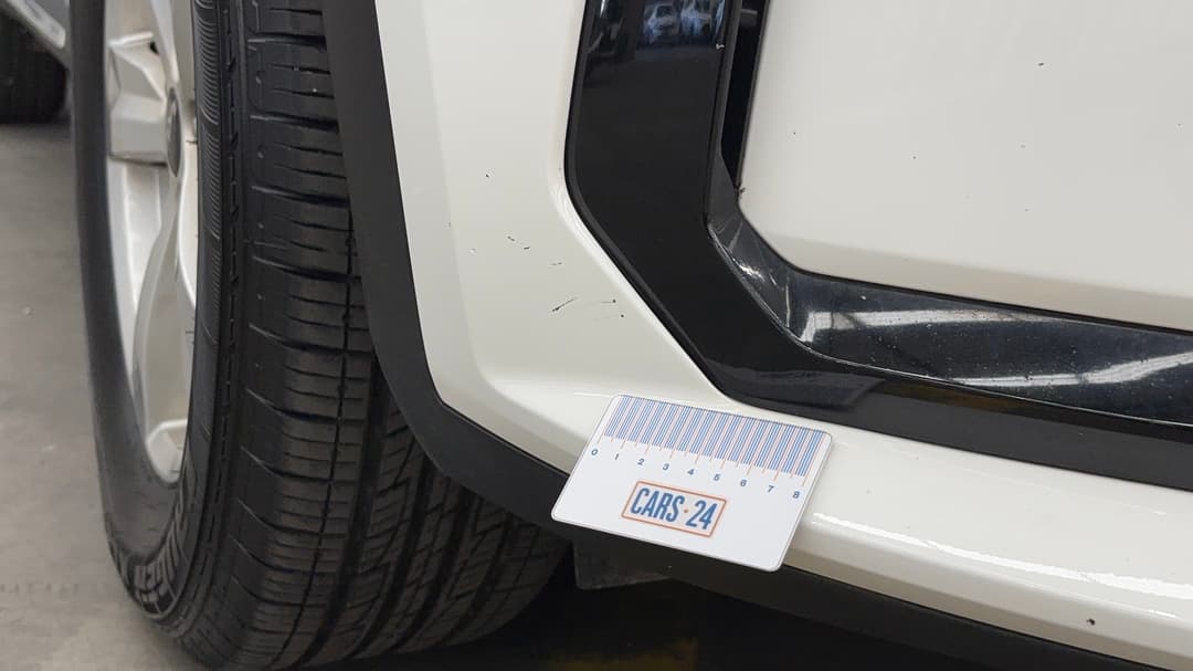 2022 Kia Sorento S 7 Seat, Automatic, 86492 km, Bumper Front Chip