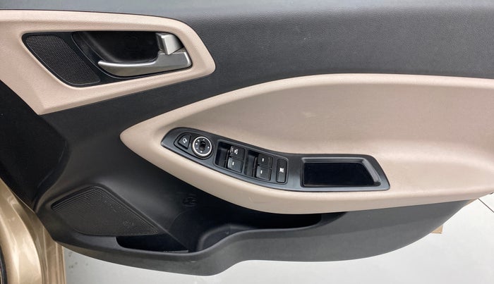 2014 Hyundai Elite i20 ASTA 1.2, Petrol, Manual, 62,068 km, Driver Side Door Panels Control