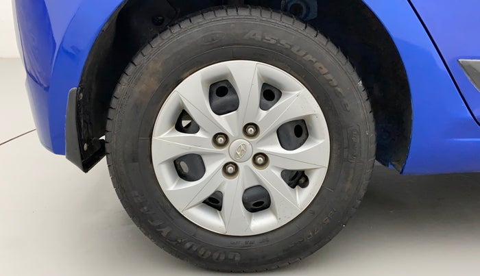 2015 Hyundai Elite i20 SPORTZ 1.2, Petrol, Manual, 68,640 km, Right Rear Wheel
