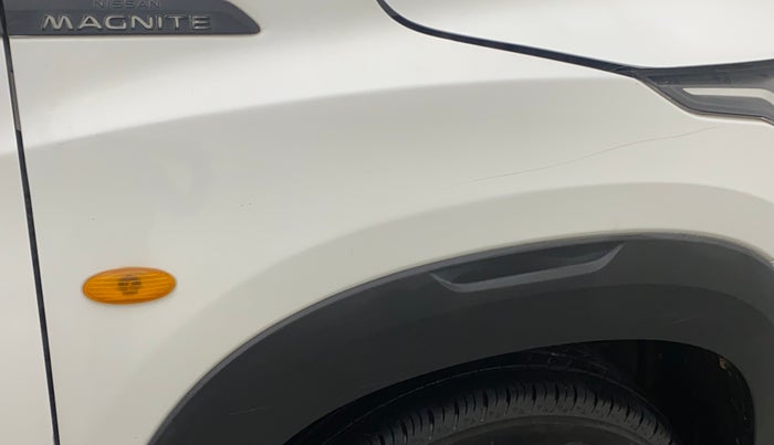 2021 Nissan MAGNITE XE, Petrol, Manual, 22,682 km, Right fender - Minor scratches