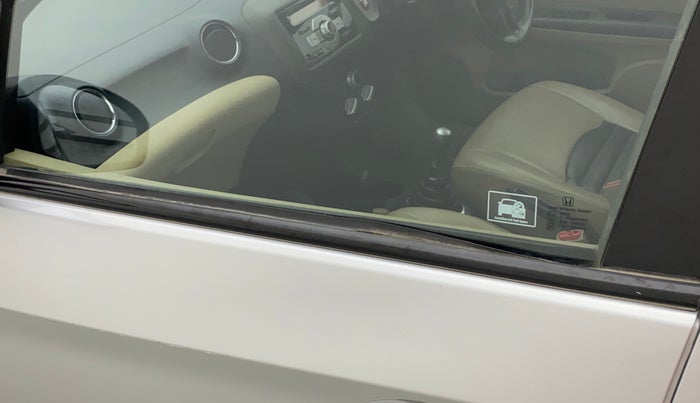 2012 Honda Brio S MT, Petrol, Manual, 20,611 km, Front passenger door - Weather strip has minor damage