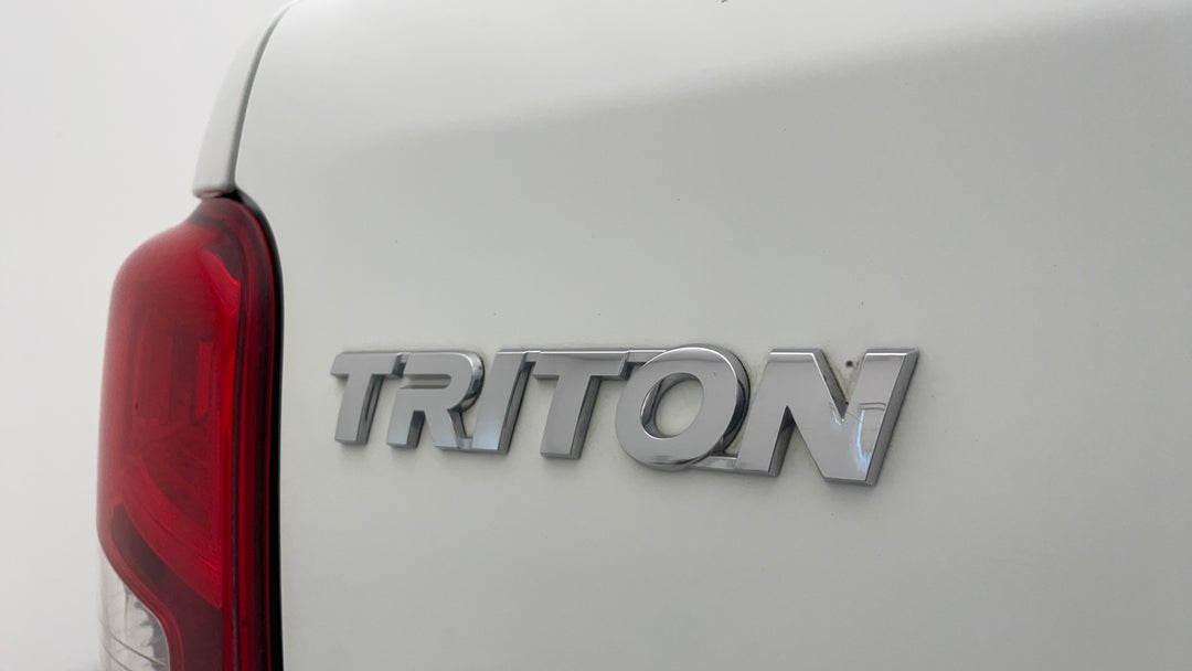 2020 Mitsubishi Triton Glx Plus (4x4), Automatic, 67191 km, Badge (Boot Left Side)