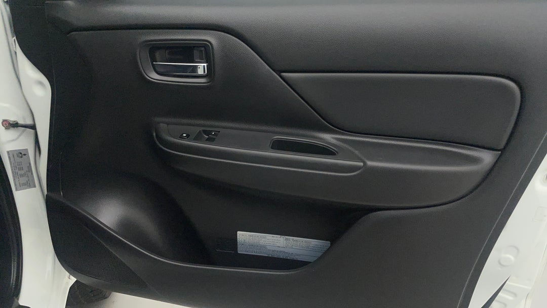 2020 Mitsubishi Triton Glx Plus (4x4), Automatic, 67191 km, Speaker View