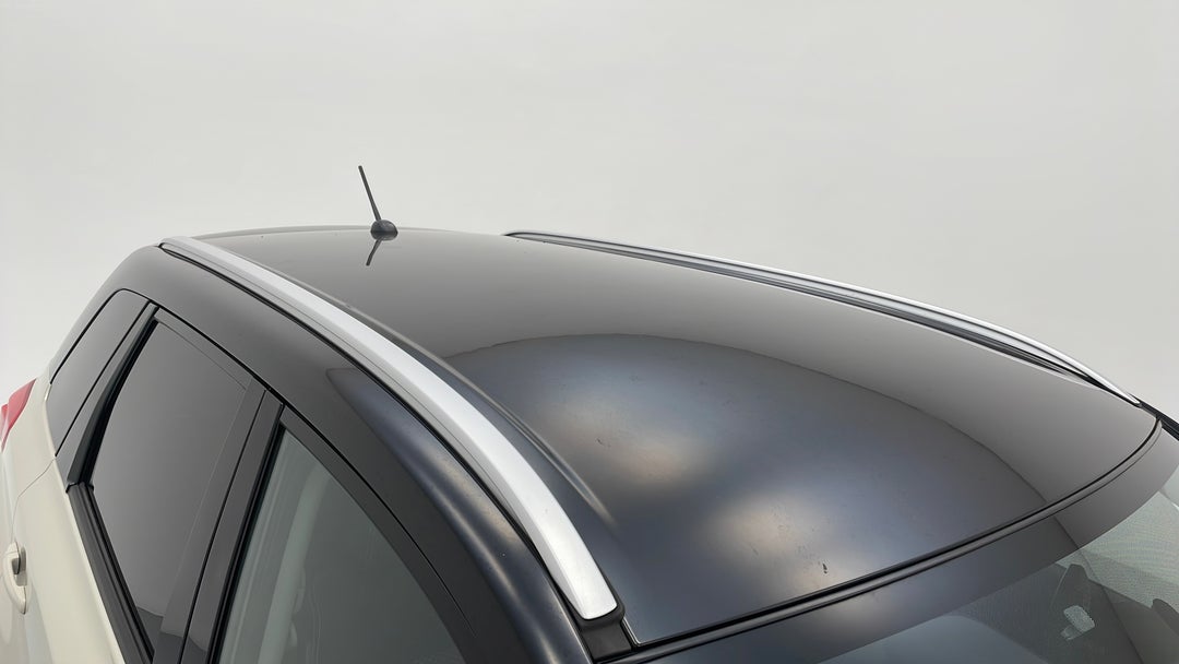 2018 Suzuki Vitara Rt-s, Automatic, 97207 km, Roof/Sunroof View