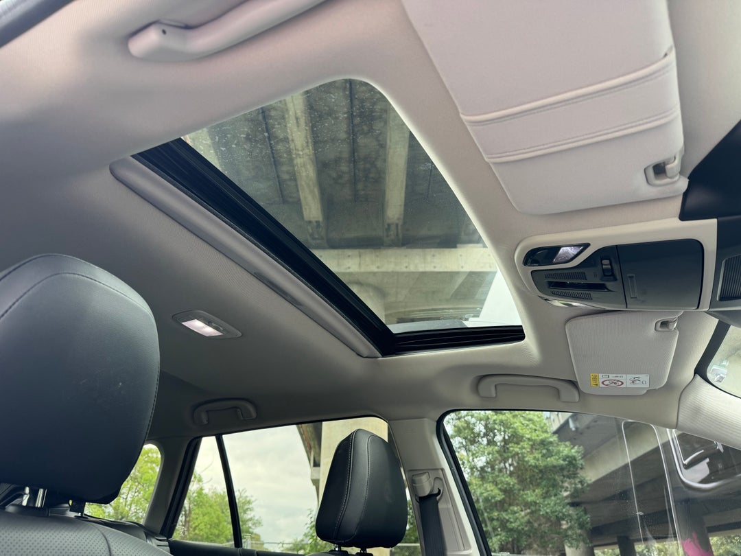 Interior Sunroof/Moonroof