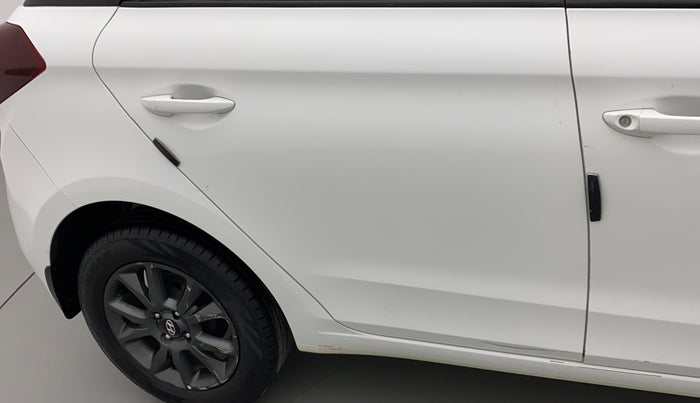 2019 Hyundai Elite i20 SPORTZ PLUS 1.2, Petrol, Manual, 57,672 km, Right rear door - Minor scratches