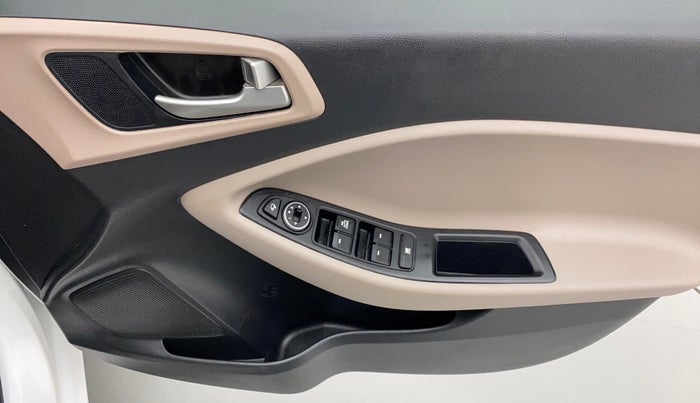 2019 Hyundai Elite i20 SPORTZ PLUS 1.2, Petrol, Manual, 57,672 km, Driver Side Door Panels Control