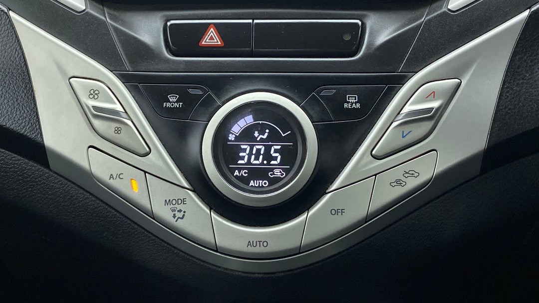 Automatic Climate Control 
