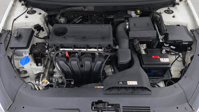Hyundai Sonata-Engine Bonet View