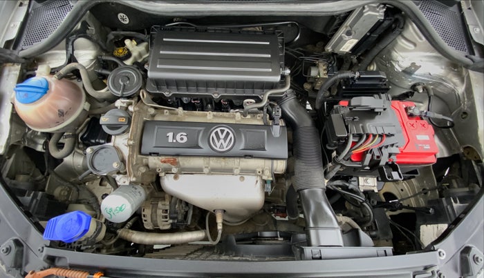 2013 Volkswagen Vento HIGHLINE PETROL AT, Petrol, Automatic, 67,882 km, Open Bonet