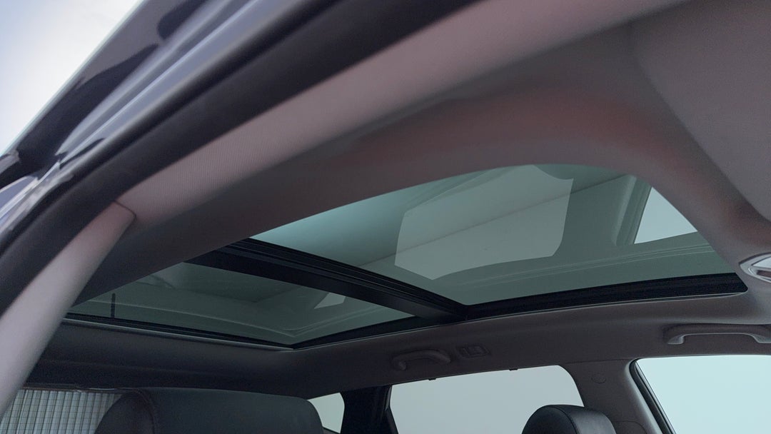 Interior Sunroof/Moonroof