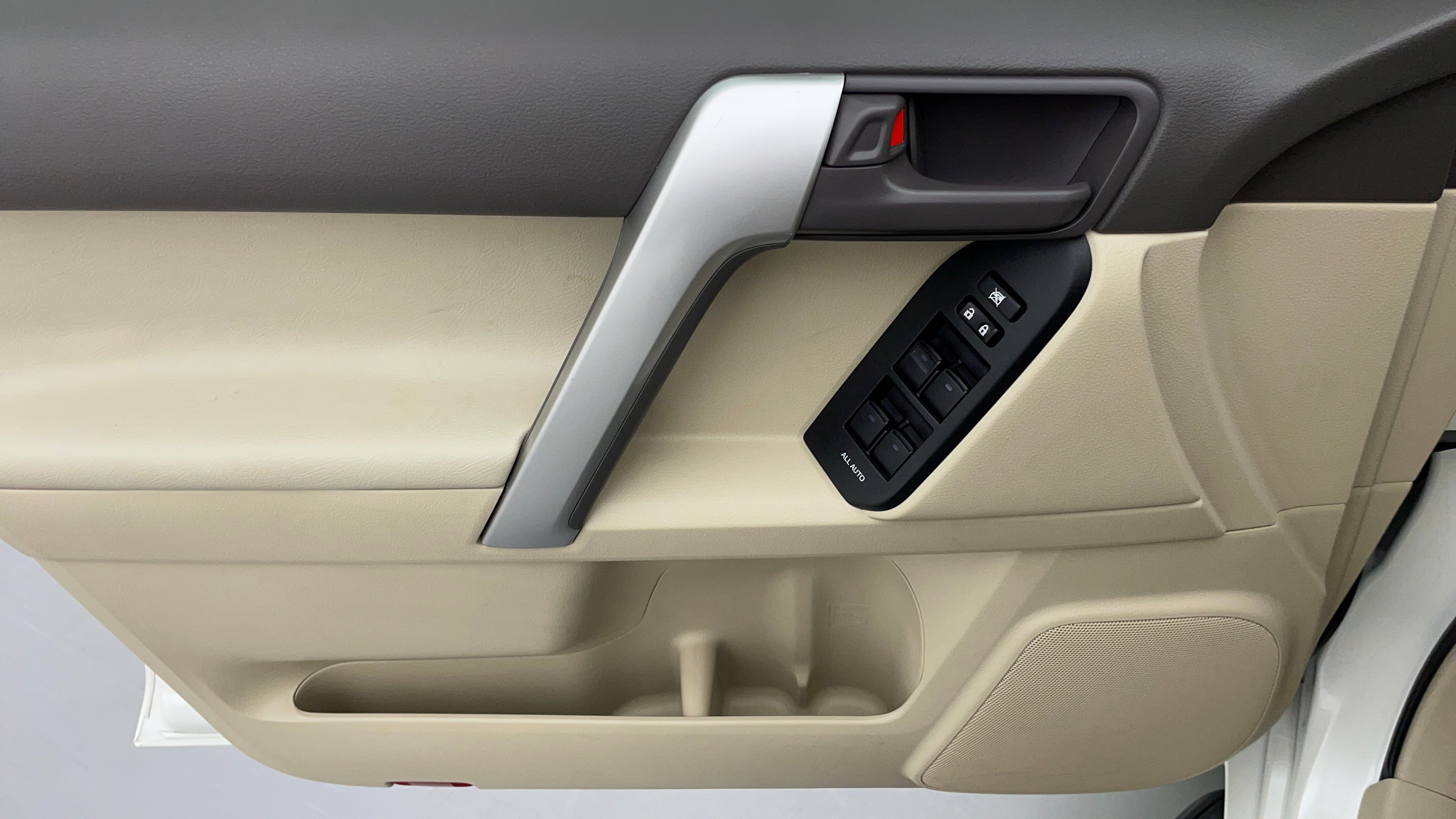 Toyota Prado-Driver Side Door Panels Controls