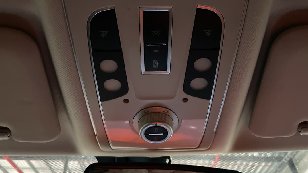 2019 Haval H2 Lux (4x2), Automatic, 83445 km, On-Roof Controls/Sunglass holder