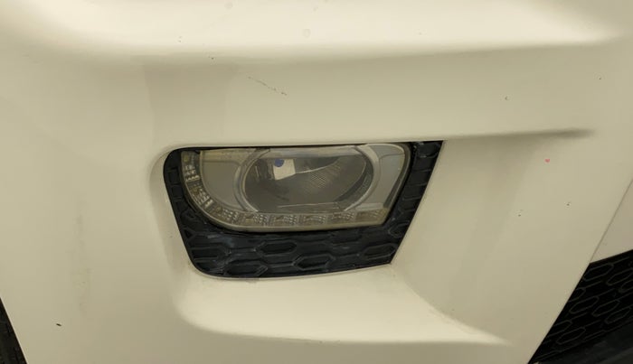 2015 Mahindra Scorpio S4, Diesel, Manual, 70,430 km, Right fog light - Not working