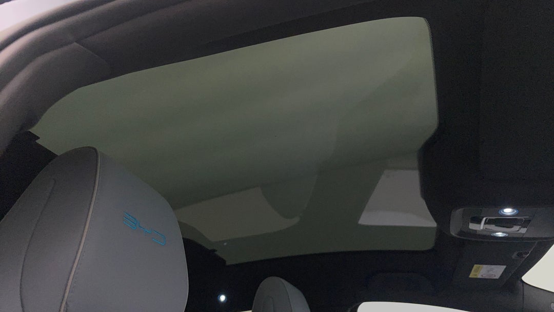 2024 Byd Seal Premium, Automatic, 17849 km, Interior Sunroof/Moonroof