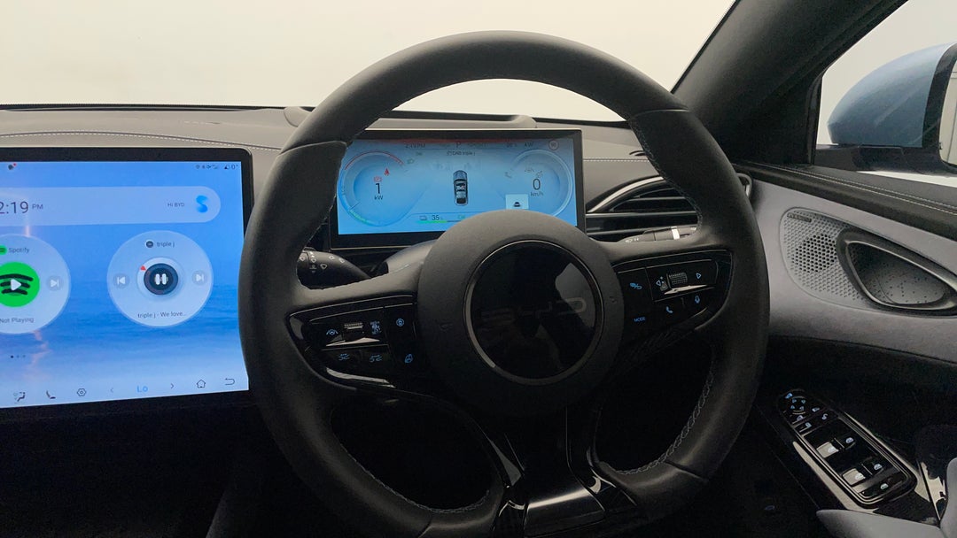 2024 Byd Seal Premium, Automatic, 17849 km, Steering Wheel Close-up