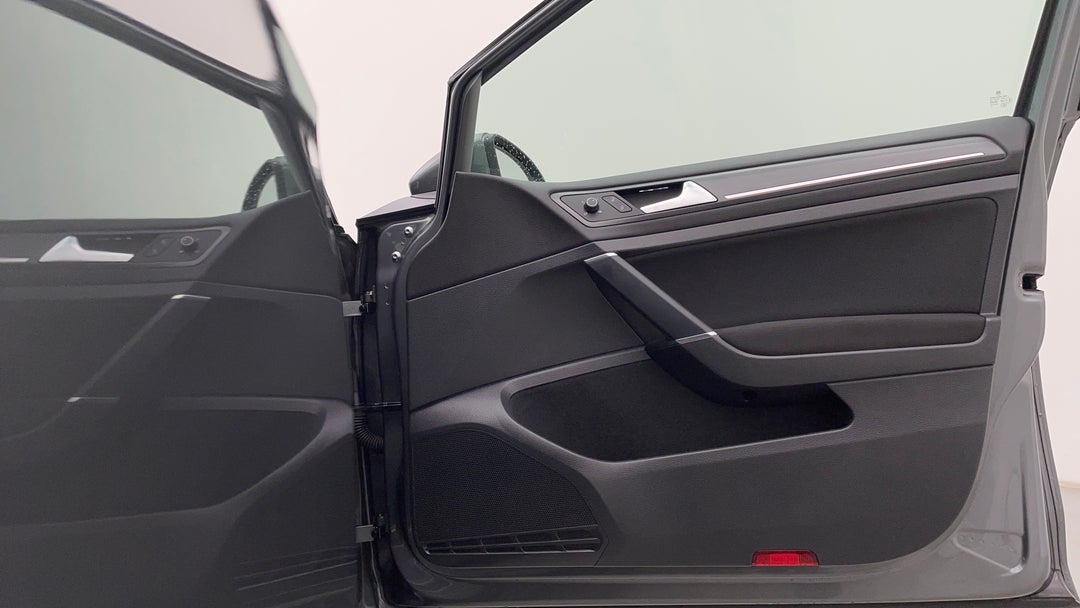 2019 Volkswagen Golf Gti, Automatic, 41642 km, Speaker View