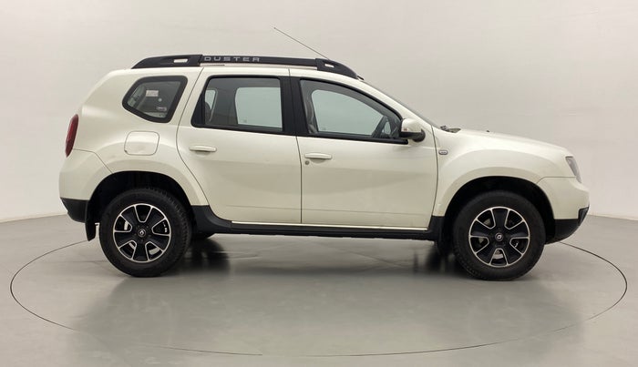 2018 Renault Duster RXS 85 PS, Diesel, Manual, 30,824 km, Right Side View