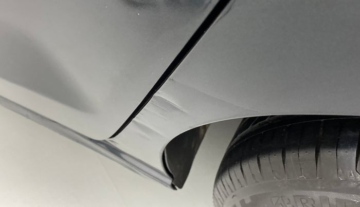 2017 Volkswagen Vento HIGHLINE TDI AT, Diesel, Automatic, 96,740 km, Left quarter panel - Slightly dented