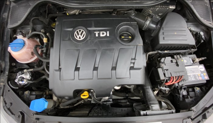 2017 Volkswagen Vento HIGHLINE TDI AT, Diesel, Automatic, 96,740 km, Open Bonet