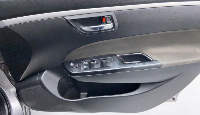 2015 Maruti Swift VXI D, Petrol, Manual, 25,175 km, Driver Side Door Panel Controls