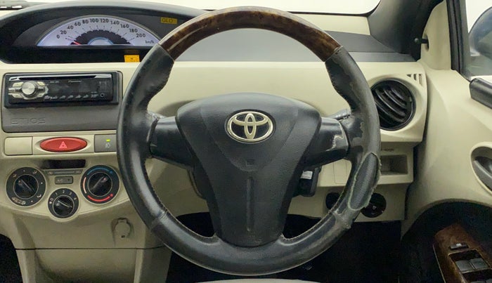 2011 Toyota Etios Liva G, Petrol, Manual, 74,374 km, Steering Wheel Close Up