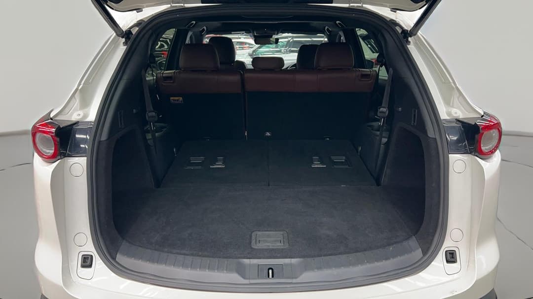 2019 Mazda CX-9 Azami Le (AWD), Automatic, 102727 km, Boot Inside View