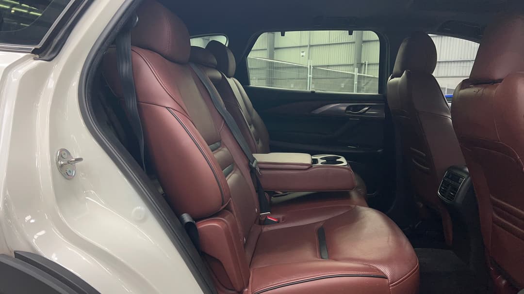 2019 Mazda CX-9 Azami Le (AWD), Automatic, 102727 km, Right Side Rear Door Cabin View