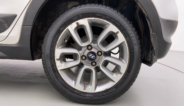 2016 Hyundai i20 Active 1.2 SX, Petrol, Manual, 41,312 km, Left Rear Wheel