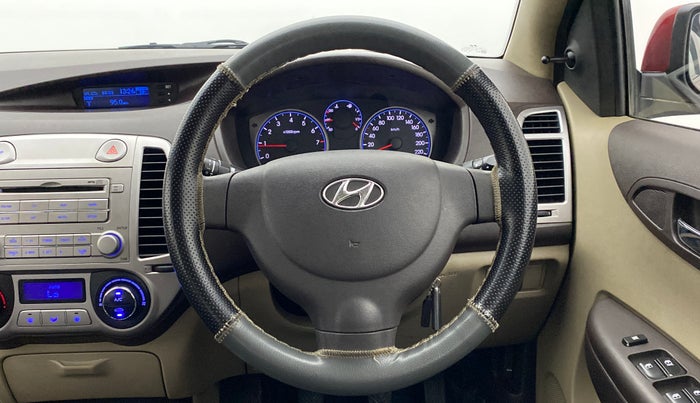 2011 Hyundai i20 MAGNA O 1.2, Petrol, Manual, 62,259 km, Steering Wheel Close Up