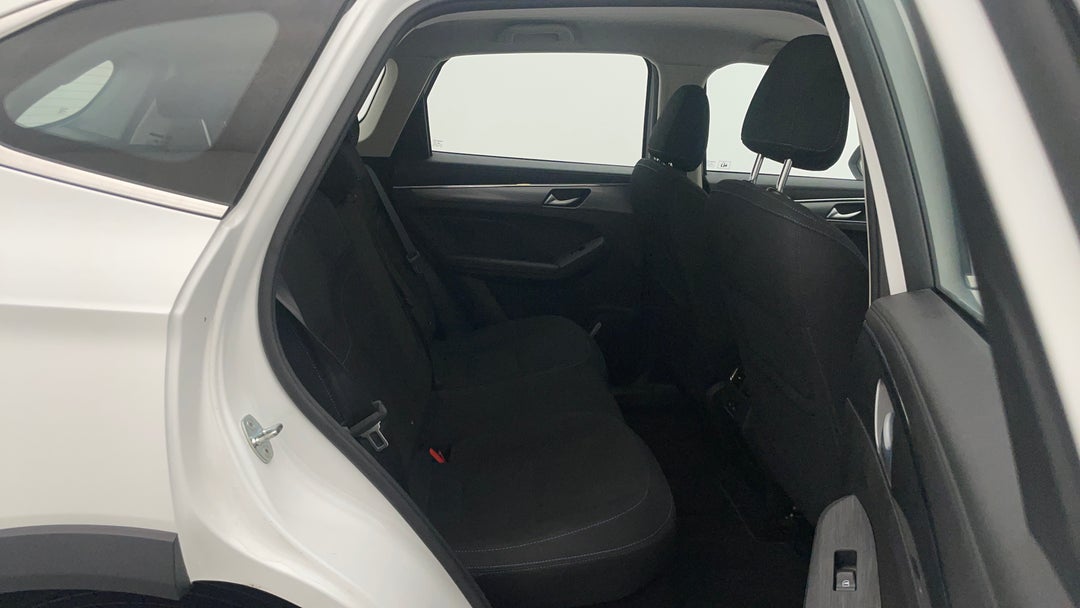 2024 GWM Haval Jolion Premium Hybrid, Automatic, 29055 km, Right Side Rear Door Cabin View