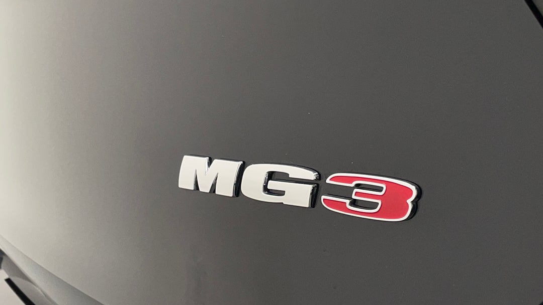 Badge (Boot Right Side)