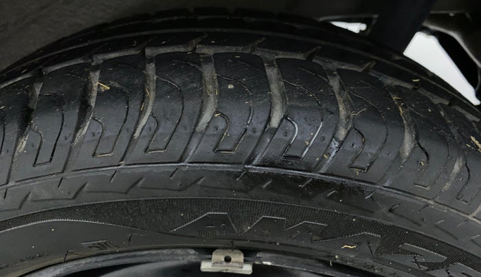 2018 Maruti Wagon R 1.0 VXI, Petrol, Manual, 11,504 km, Left Rear Tyre Tread