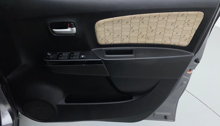 2018 Maruti Wagon R 1.0 VXI, Petrol, Manual, 11,504 km, Driver Side Door Panels Control