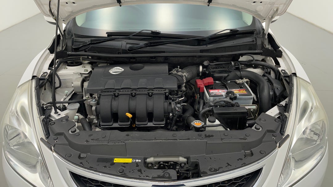 Open Bonnet (Engine)