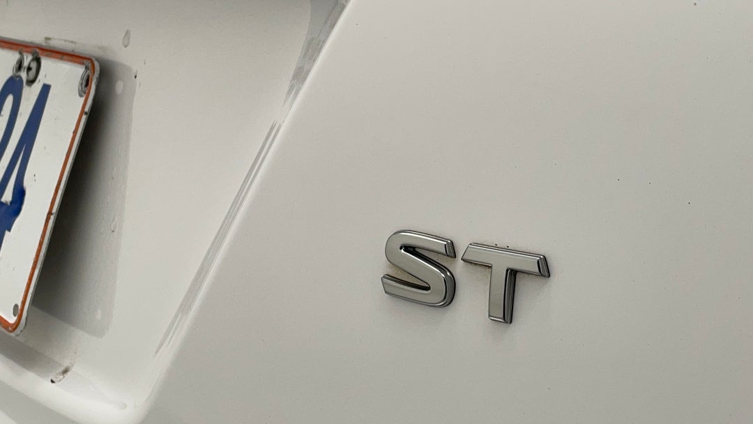 Badge (Boot Right Side)