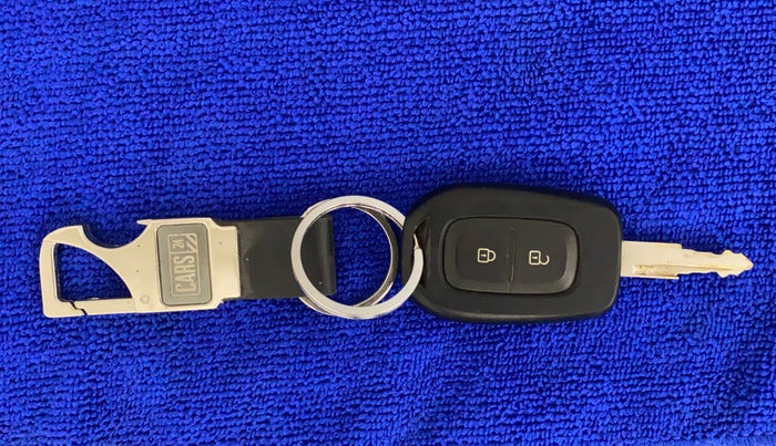 2018 Datsun Redi Go T(O) 1.0 AMT, Petrol, Automatic, 13,022 km, Key Close Up