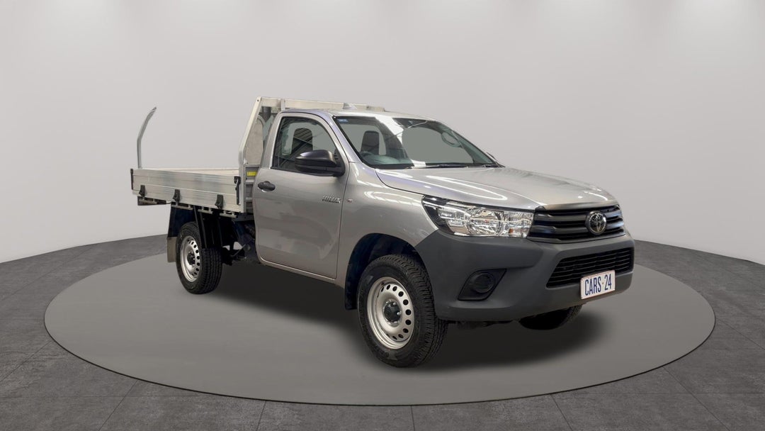 Right Front Diagonal (45- Degree) View