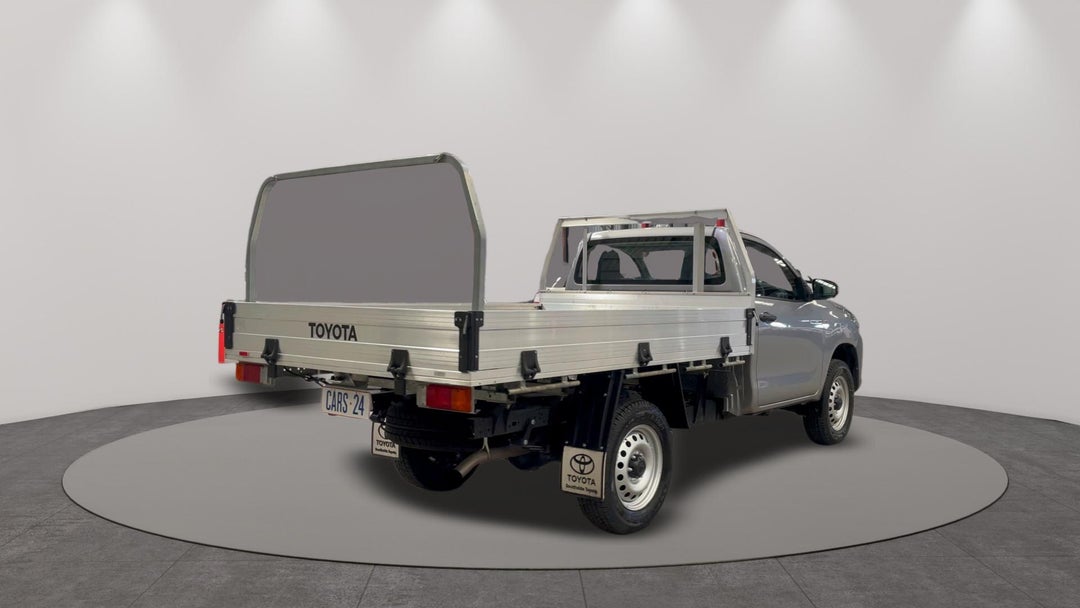 Right Back Diagonal (45- Degree) View